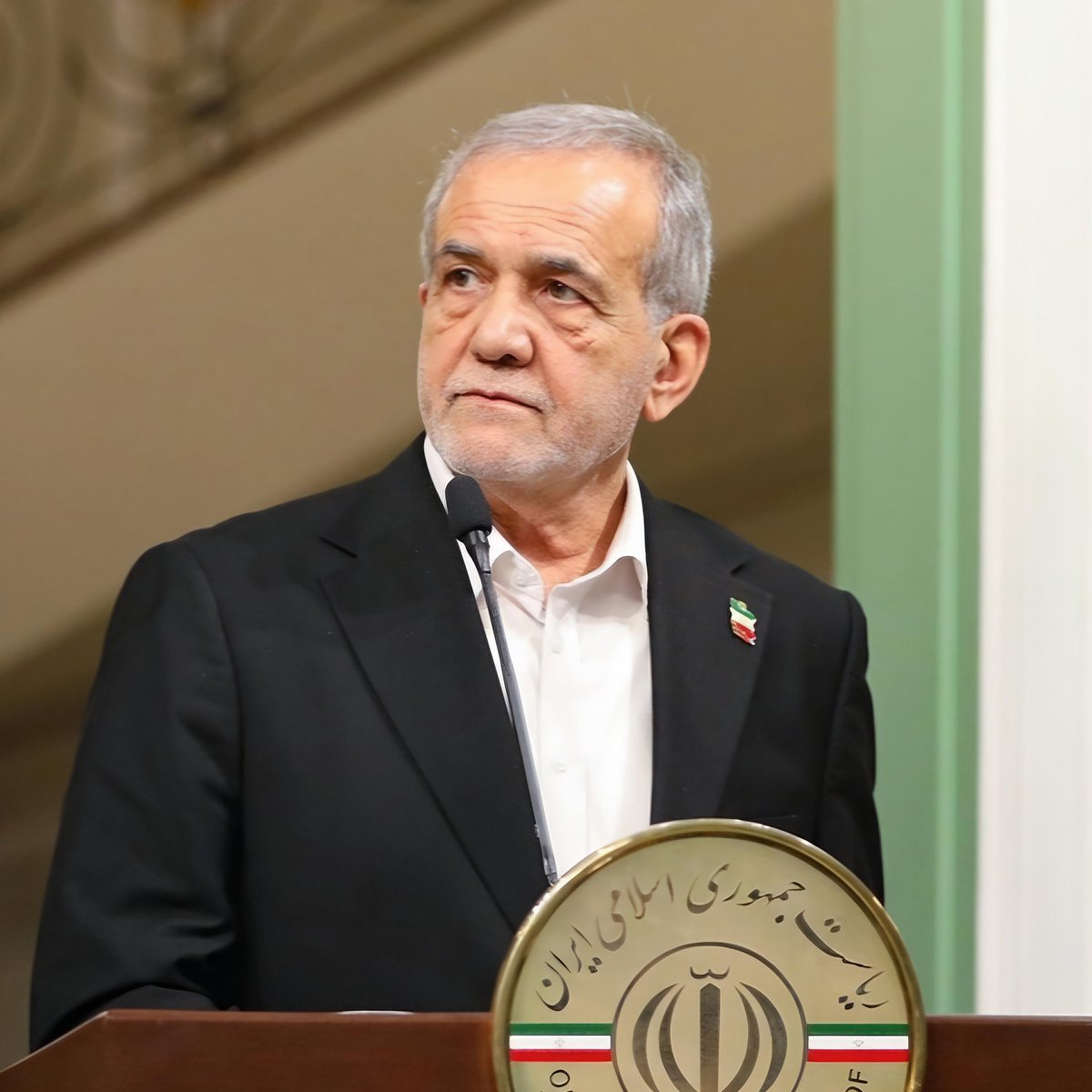 SİYAH SANCAK tweet media