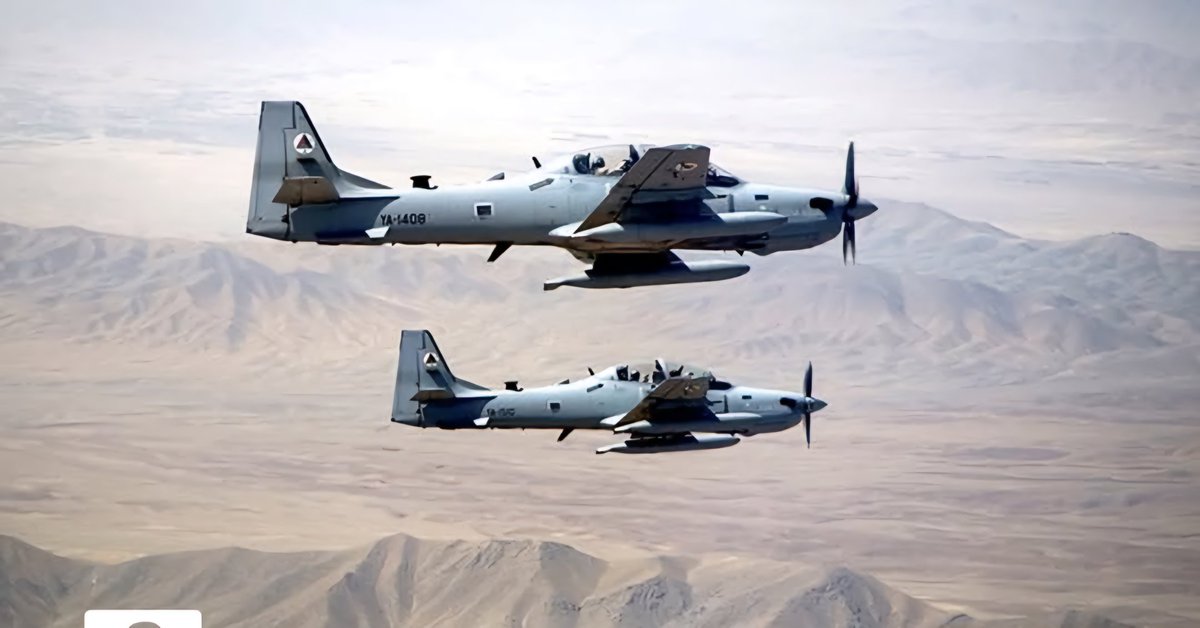 sHaidarHashmi's tweet photo. BREAKING NEWS 🚨 🇵🇰🔥
Afghan forces targeted a major Pakistani military center in Quetta with drones. https://t.co/jfz6Vnj2ZU