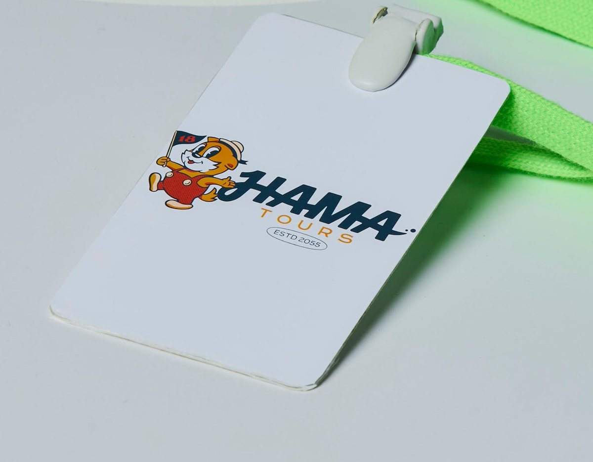 ちゃんと小道具……だよねこれ………薄汚れて使ってる形跡ある……主任の立ち絵の社員証と全く同じやつだもん……