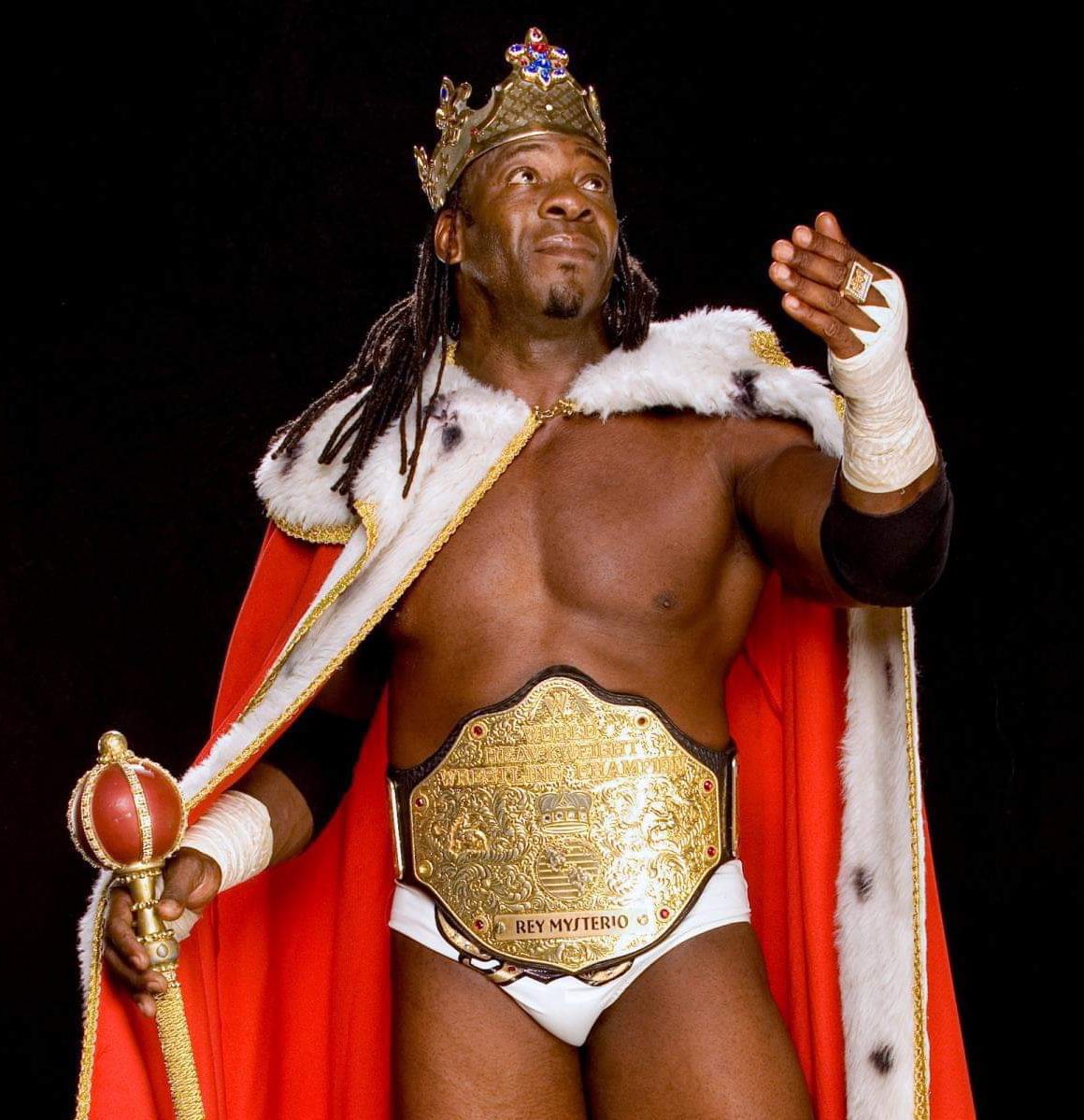 Chupacabra_01's tweet photo. 🎂Happy Birthday to Booker T! @BookerT5x #BookerT #HarlemHeat #KingBooker #WWEHOF #WWE #NXT #ECW #NWA #WCW #GIBro #TNA #ROH #AEW #MLW #LuchaLibreAAA #CMLL #NewJapan #NJPW #ProWrestlingNoah #AJPW https://t.co/w2NmvavS1B