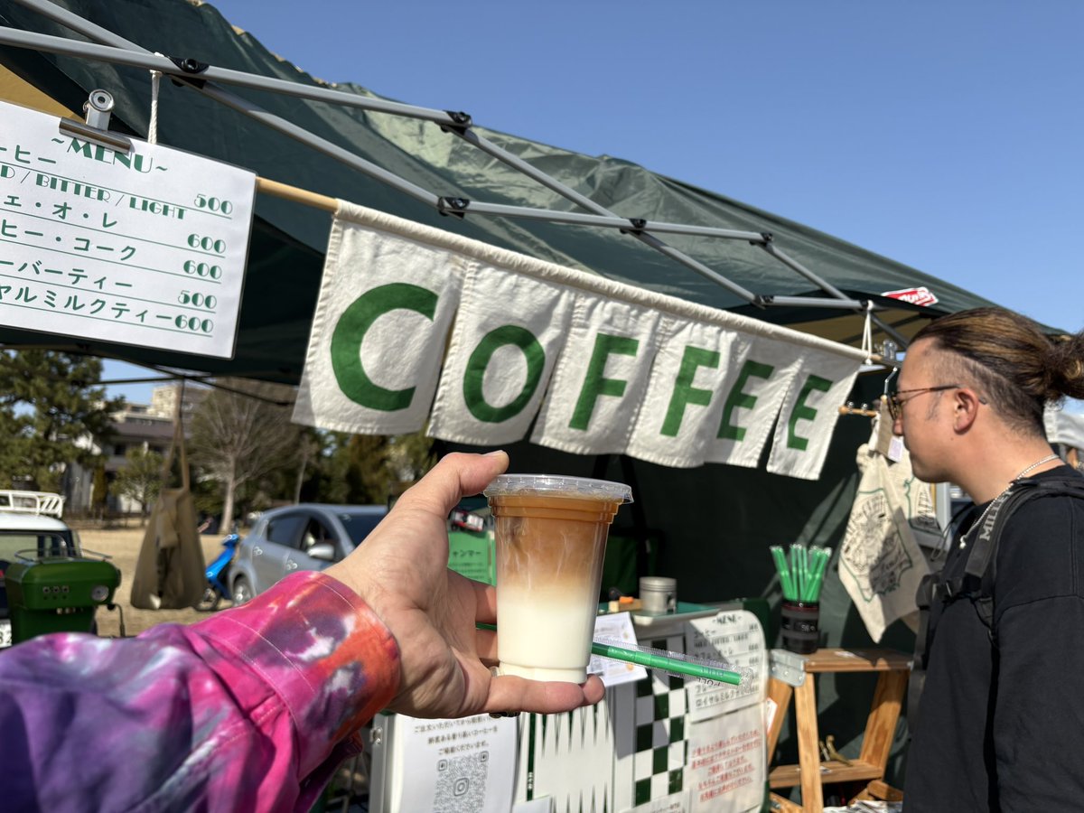 BigupSoka's tweet photo. いぬのおまつり
ゴミ拾いをしようと会場をうろつく
ゴミがほとんど落ちていない
知人から聞いた話
「犬のイベントは明らかに民度がよい」
わんこが拾い食いしないよう、ゴミに対する意識が高いのかもしれない https://t.co/Q0CoM1ELOU