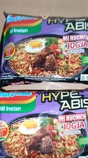 gilang_dhm's tweet photo. Ayo, lihat videoku di Shopee Video!  https://t.co/mWlP1Yv7Nj https://t.co/n6tyEq1nvk