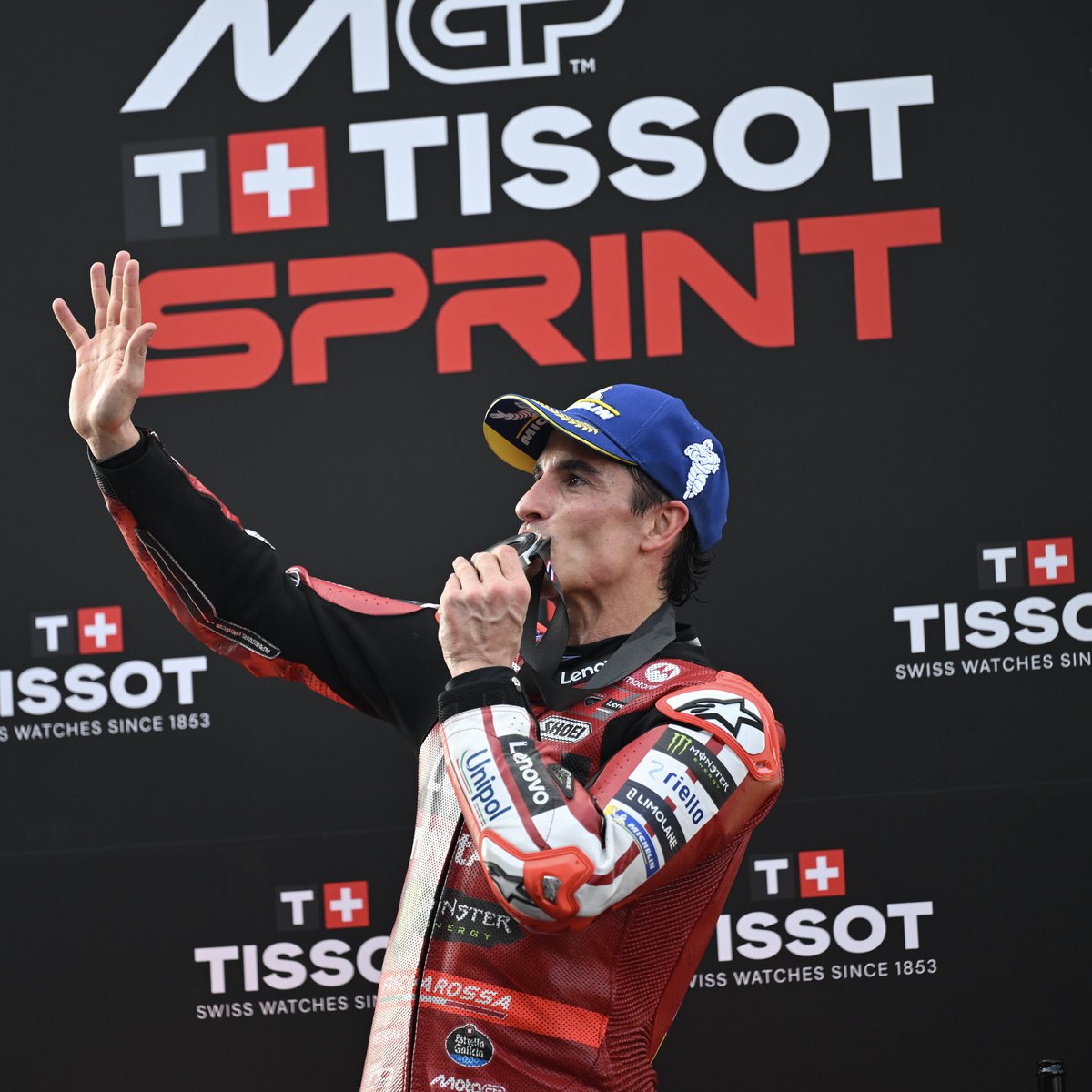 Estrella Galicia 0,0 tweet media