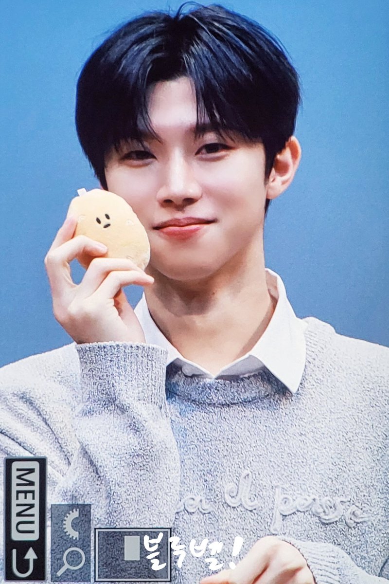 260301 감자 1204원입니다!🥔

#현우 #hyunwoo 
#싸이커스 #xikers #최현우