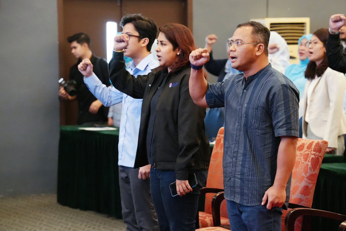 Amirudin Shari tweet media