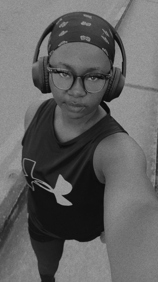 your_tech_sis (julietamobi.base.eth) tweet media