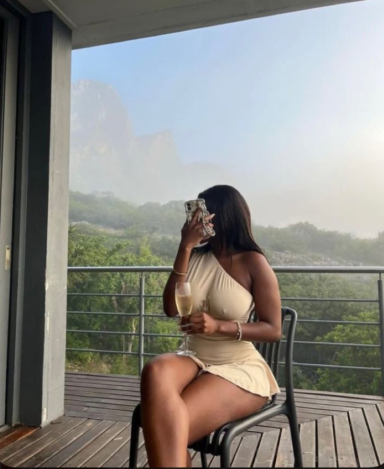 New month connections 

share yr usernames 

to gain 2000+ new mutuals