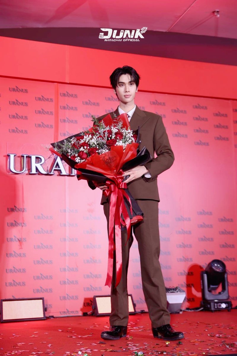 ขอบคุณแฟนคลับทุกคนที่มาหาดังกันนะค้าบ

DUNK WITH URANUS CLINIC
#UranusClinicXDunk