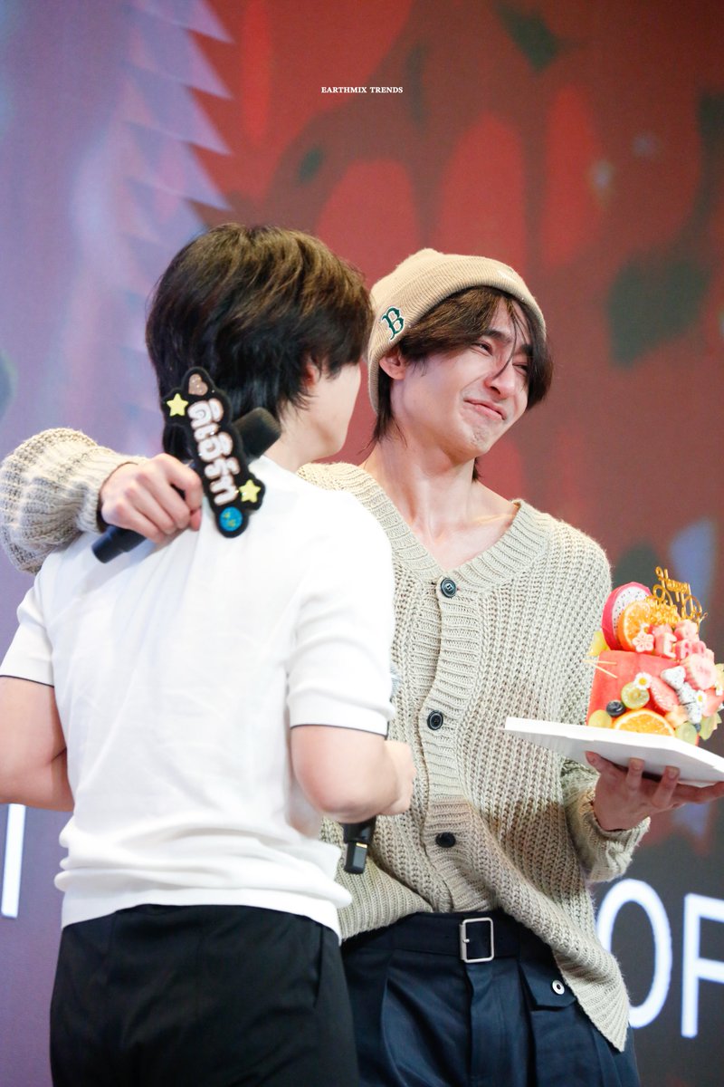 เป็นเธอเสมอ 🎂🤎❤️

#EarthTheaterOfLove
<a href="/Earth_Pirapat/">Earth Pirapat 🌏</a> <a href="/wixxiws/">น้องลูกดีน คนดีคนเดิม เพิ่มเติมอร่อยมาก OLFDREAMON</a> 
#EarthPirapat #mixxiw #เอิร์ทมิกซ์ #EarthMix
