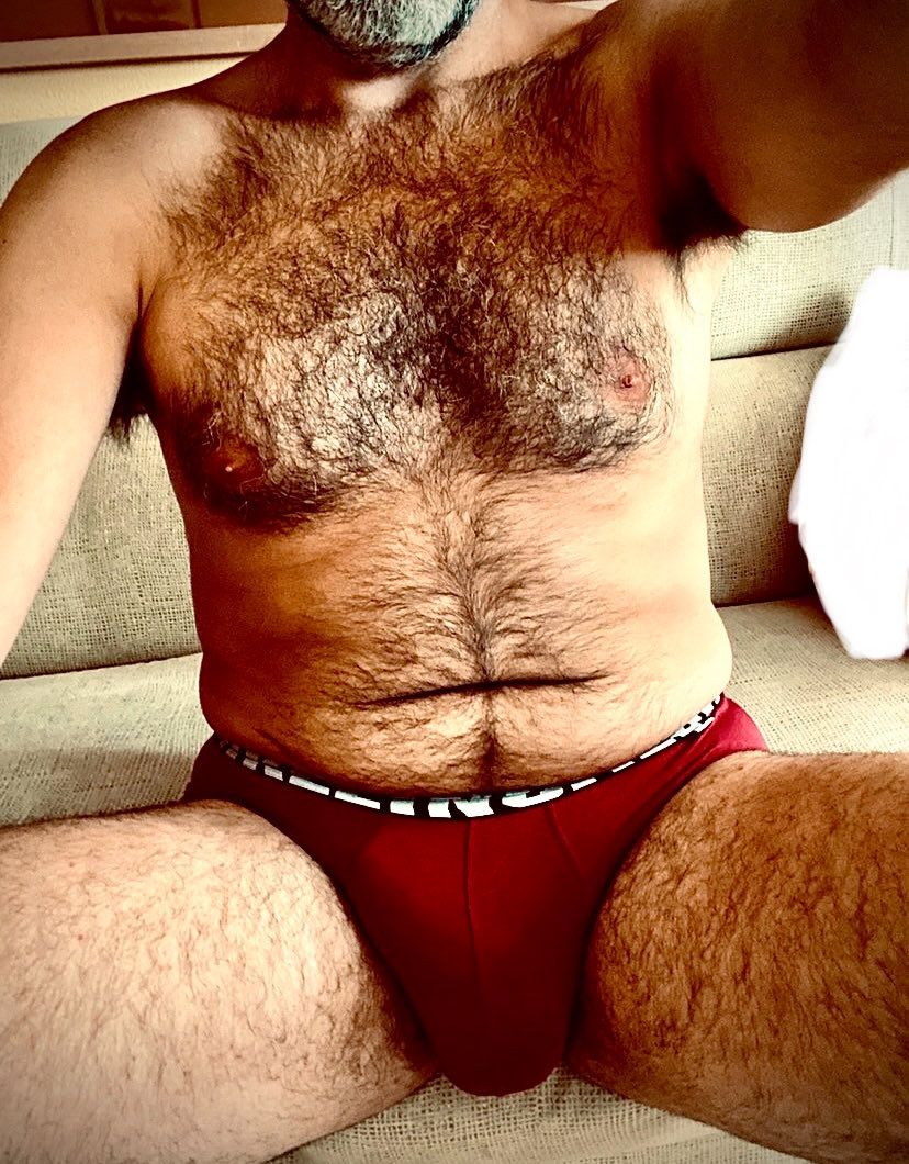 Briefs80 tweet media