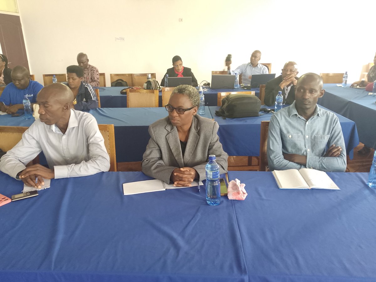 PACEJ_Burundi's tweet photo. 1/5Vers un nouveau mode de gouvernance des établissements sectoriels  au Burundi.  Le @MENRS, avec l’appui du ACEJ, a organisé, du 23 au 27 février 2026,à l'Hôtel Accolade de @Gitega,un atelier de restitution du rapport relatif à la mission d’accompagnement des centres sectoriels https://t.co/1rzn48UQk5