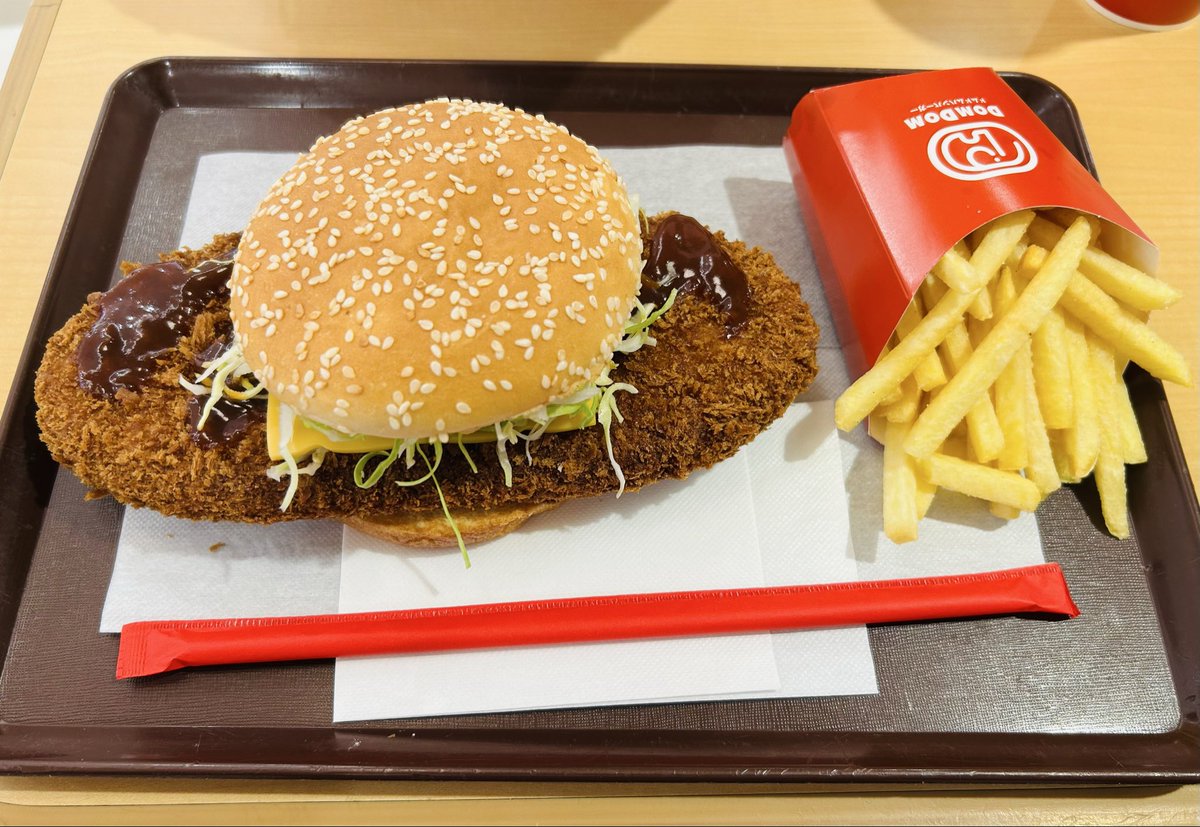 くそむし tweet media