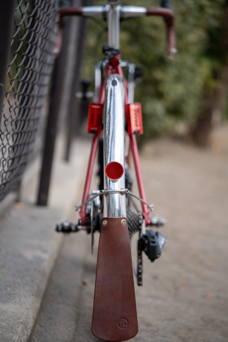 BLUE LUG tweet media