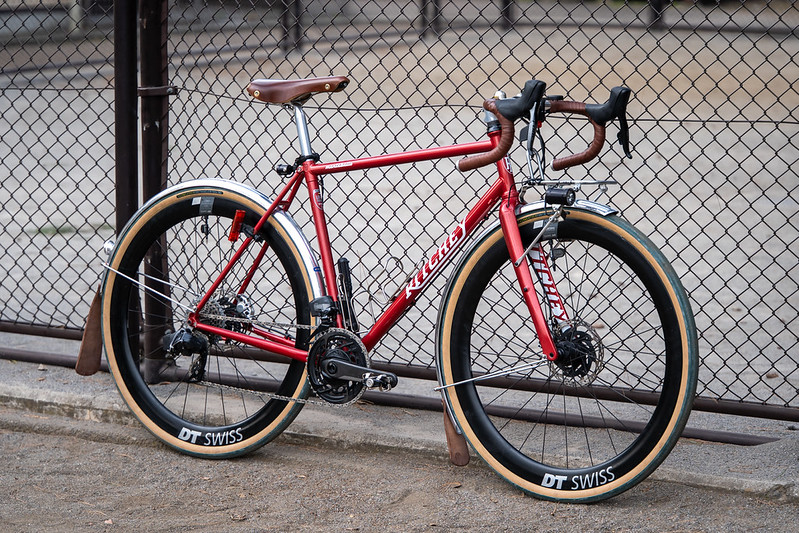 BLUE LUG tweet media