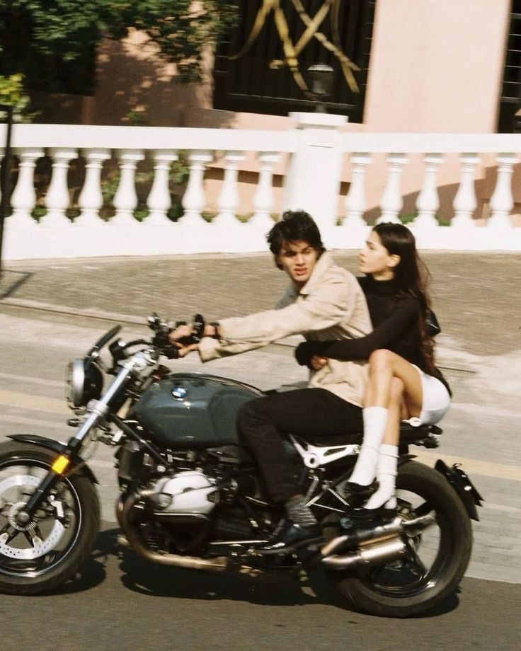 Men's Aesthetic tweet media