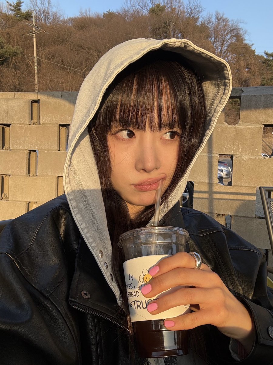 eseola's tweet photo. Happy weekend. https://t.co/POc7b0IUaz