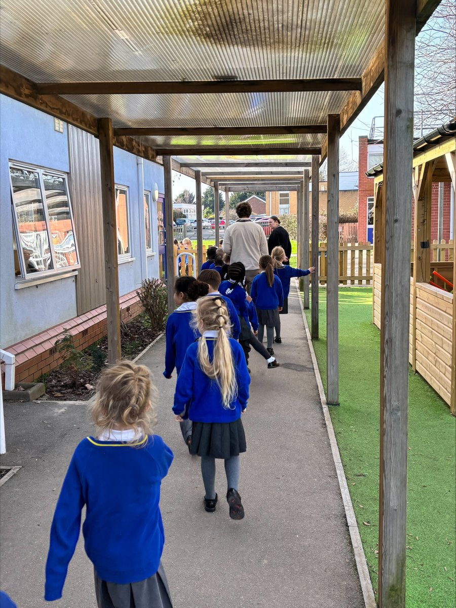 stanthonyslough's tweet image. EYFS went on a spring walk and found signs of new life. Our Forest School bulbs planted in autumn are now sprouting, even the ones in the wellies. Quiet growth, big joy. 🌱✝️ #StAnthonys #EYFS #ForestSchool #Lent #Stewardship #CST