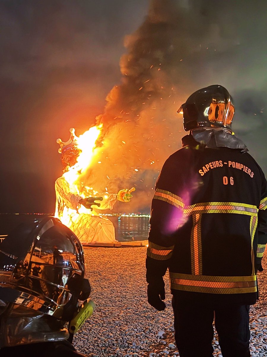 Pompiers de Nice tweet media