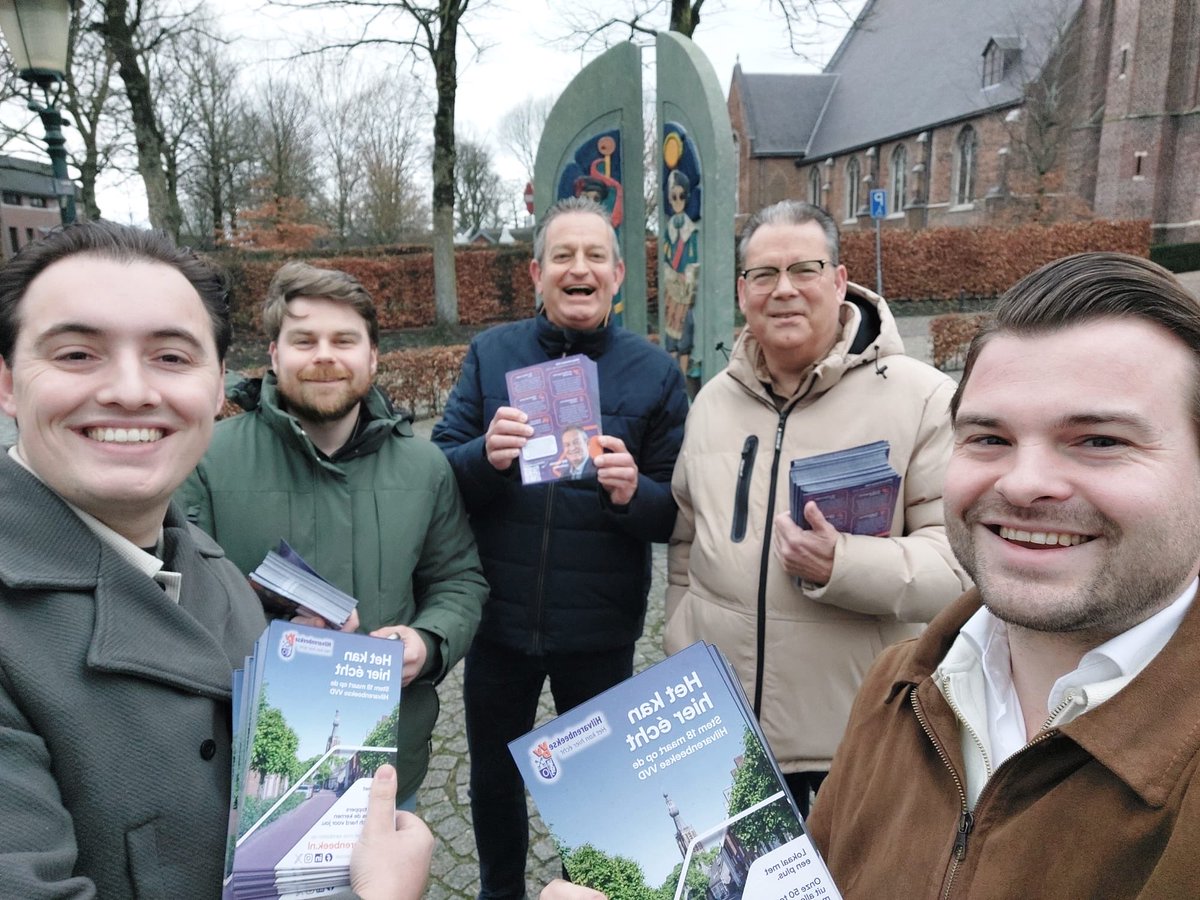 Vandaag weer folderen voor ⁦<a href="/VVDHilvarenbeek/">VVD Hilvarenbeek</a>⁩ Het kan hier écht, ga op 18 maart stemmen!