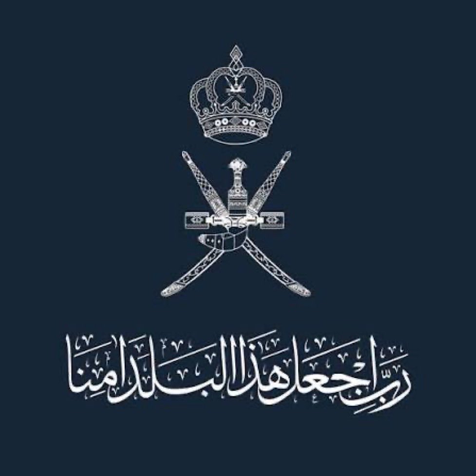 hamoodsnr's tweet photo. الإعلام #العُماني @omaninfo1 يبرهن احترافيته في إدارة الأزمات؛فعندما تسبق المعلومة الرسمية الإشاعة فهو إعلام دولة،إعلان خبر استهداف ميناء #الدقم عبر #وكالة_الأنباء_العُمانية @OmanNewsAgency قبل أي إشاعة يؤكد أن المعلومة الرسمية المصدر الأول للثقة،كل التقدير للأداء الوطني المسؤول https://t.co/2JY3xIr2Uv
