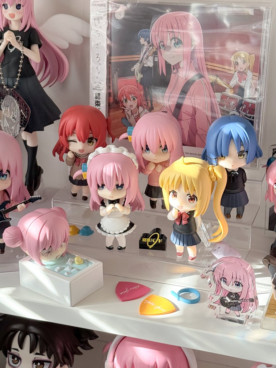 ぼっち・ざ・ろっく! 🎸🩷💙💛❤