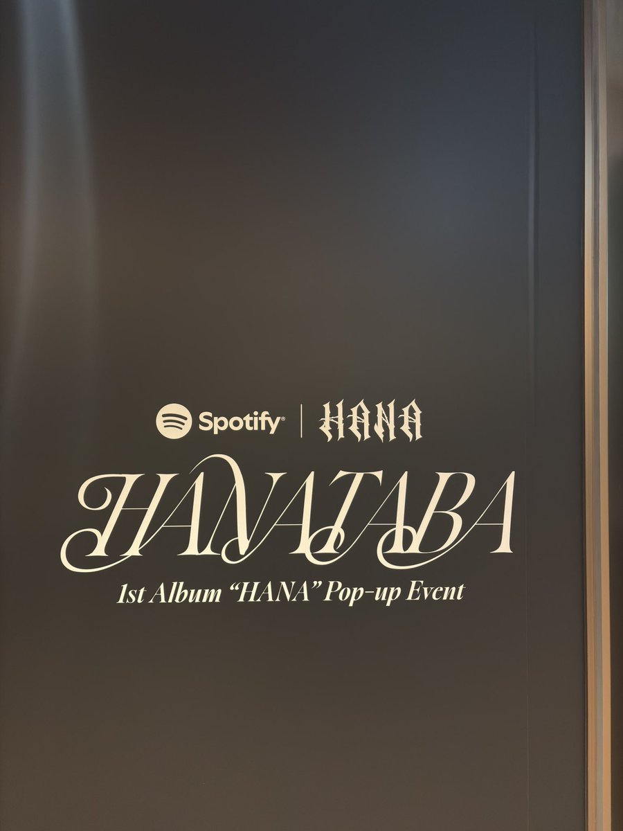 GAWA🐝🌹 tweet media