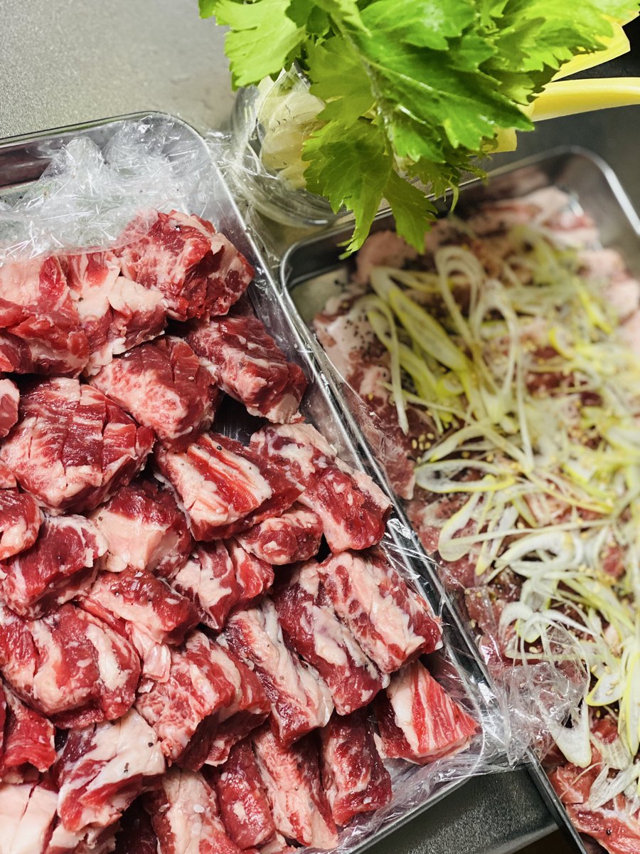 中落ちカルビと豚ロース
いただきますっ！🍻