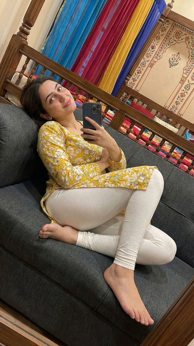 Good afternoon y'all 🫶 

How's your Sunday going on?