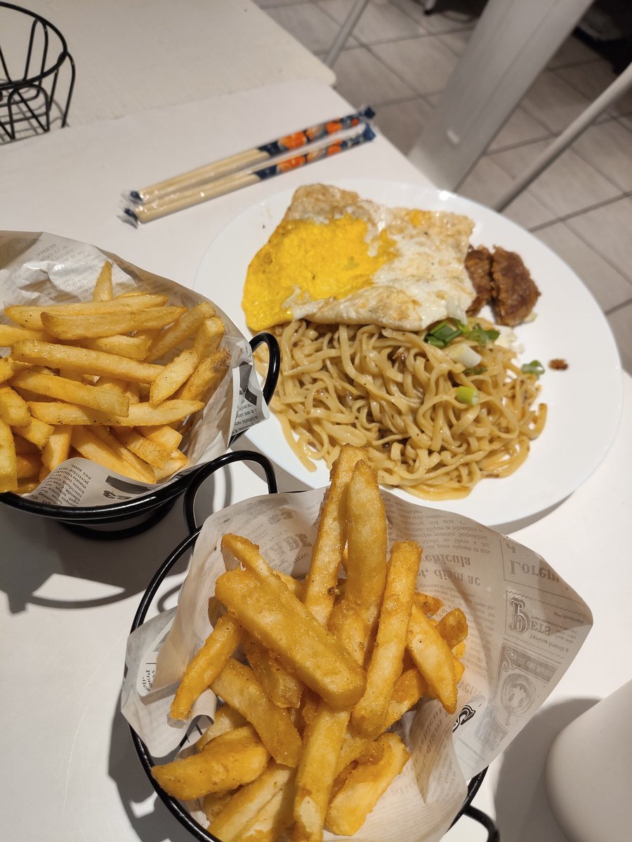 噴水💦西裝暖男 tweet media