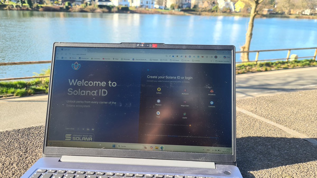 Fudelfinger tweet media