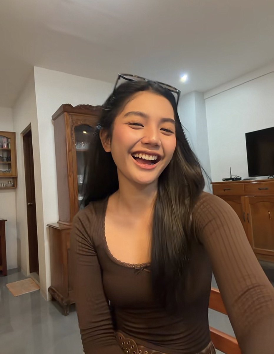 TeamPrincessOFC's tweet image. 030126 — @princess__aliyahh tiktok post 

late sa trend boss #pbb

🔗 : vt.tiktok.com/ZSmveqsRH/

#PrincessAliyah | Princess Aliyah