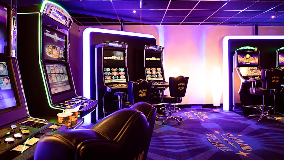 lucien_niemann's tweet photo. Playland Casino Insolvenz: Traditionsbetrieb kämpft nach 50 Jahren ums Überleben!
#PlaylandCasino #Playland #Spielbank #Spielothek #Spielo #news #OnlineCasinoDeutschland #EchtgeldCasino #Wirtschaft #Finanzen #Insolvenz #Spielhalle https://t.co/0whADeopuT