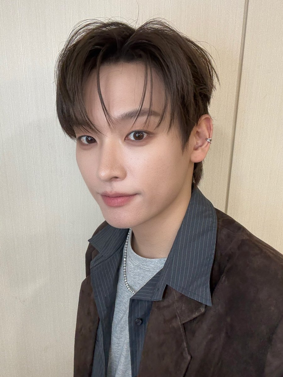 SF9_FANCLUB's tweet photo. [📸] 260301 KBS1 열린음악회

익숙한 조명 아래✨

#SF9 #에스에프나인 #인성 #INSEONG 
#Crossfade #Mute_is_Off https://t.co/tq4BUhKekw