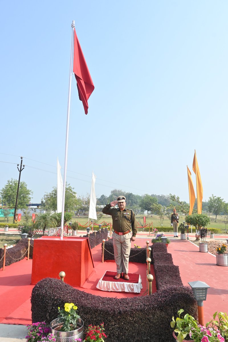 43BnSSB_INDIA's tweet image. 43वीं वाहिनी का 14वां स्थापना दिवस गर्व और उत्साह के साथ मनाया गया। वीर जवानों की निष्ठा, अनुशासन और समर्पण को सलाम।
राष्ट्र सेवा का यह सफर निरंतर नई ऊँचाइयों को छूता रहे।
@SSB_INDIA 
@SSBFTRLUCKNOW  
@SSBSHQGKP 
#ServiceToNation #Bravery #Dedication #Pride