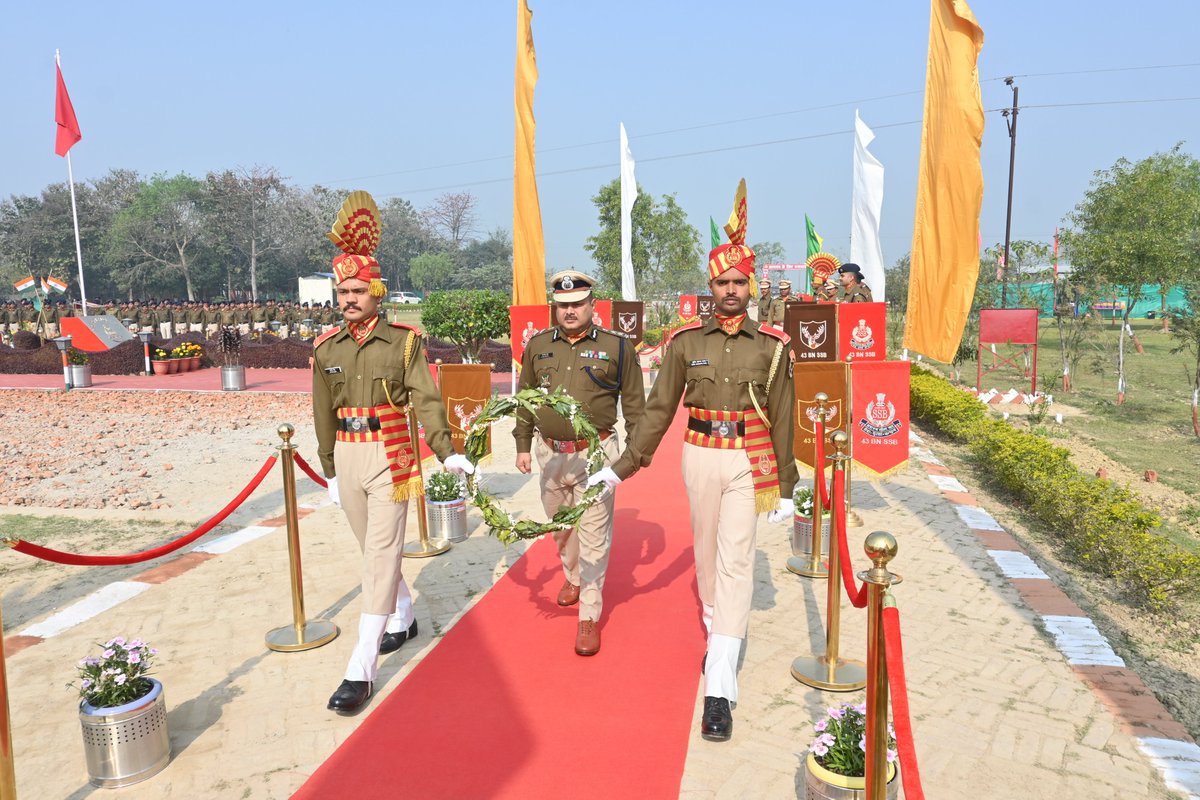 43BnSSB_INDIA's tweet image. 43वीं वाहिनी का 14वां स्थापना दिवस गर्व और उत्साह के साथ मनाया गया। वीर जवानों की निष्ठा, अनुशासन और समर्पण को सलाम।
राष्ट्र सेवा का यह सफर निरंतर नई ऊँचाइयों को छूता रहे।
@SSB_INDIA 
@SSBFTRLUCKNOW  
@SSBSHQGKP 
#ServiceToNation #Bravery #Dedication #Pride
