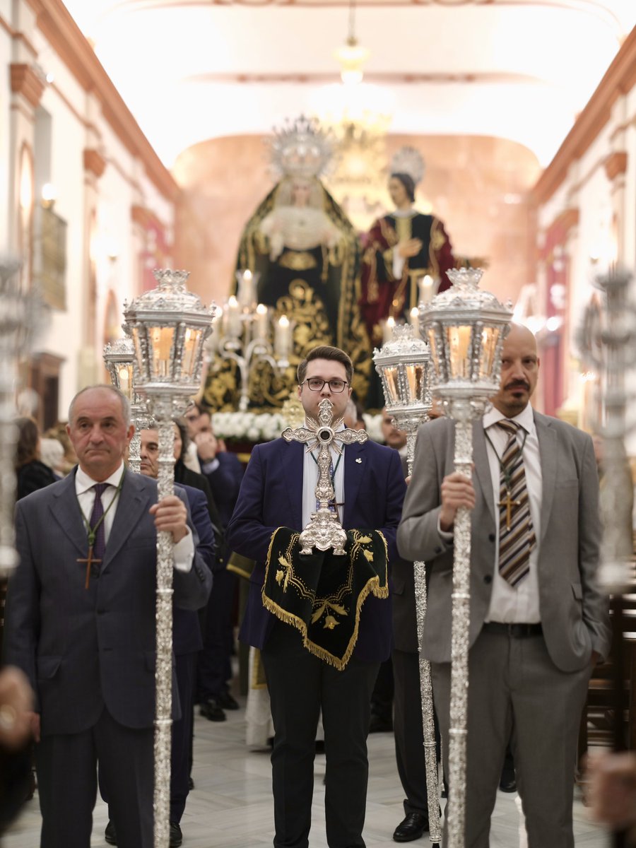 veracruzolivare's tweet photo. [CULTOS] Solmne Trasladó de Nuestros Amantísimos Titulares.

Galería fotográfica del Traslado de nuestros Amantísimos Titulares a la Iglesia Ex Colegial Santa María de las Nieves para la celebración del Solemne Quinario en honor al Santísimo Cristo de la Salud.

📸 Exteban Torres https://t.co/opaIZXMIkY