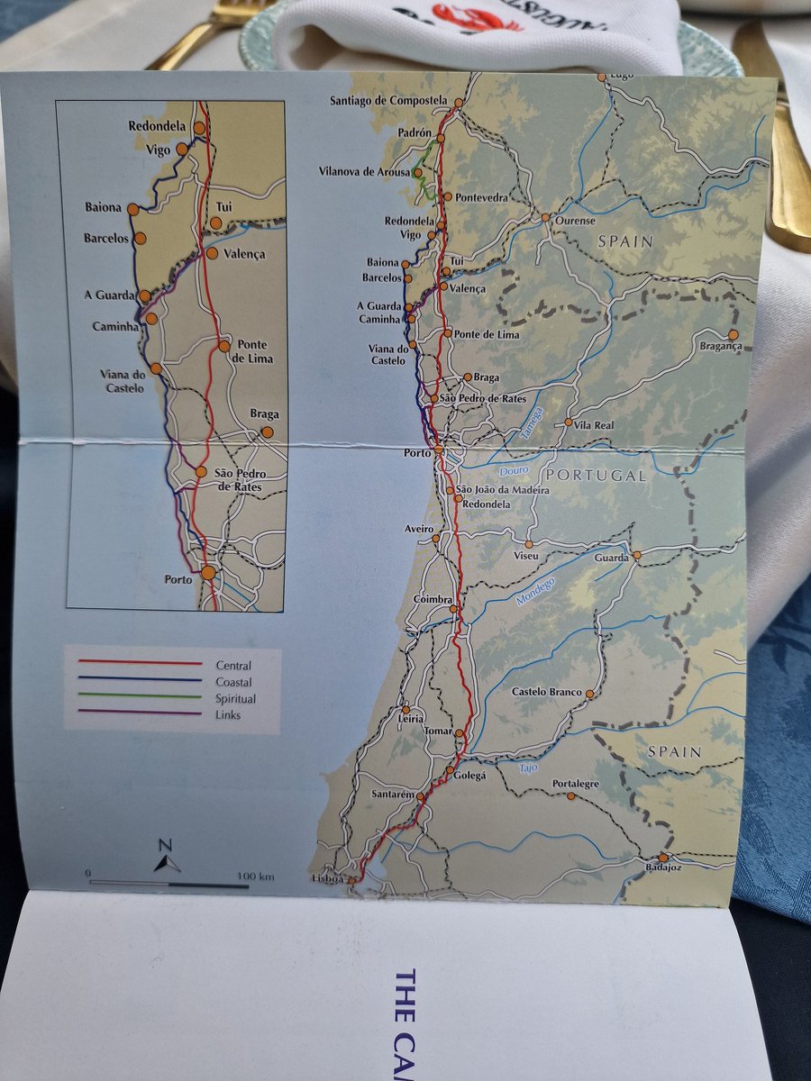 GenFarina's tweet photo. Buongiorno stamattina prima tappa partiamo da Lisbona verso Alverca do Ribatejo sono circa 30 km poi vi dirò c'è il sole e lo zaino è pesante. #Santiagodecompostela https://t.co/BBrWcKIi3l