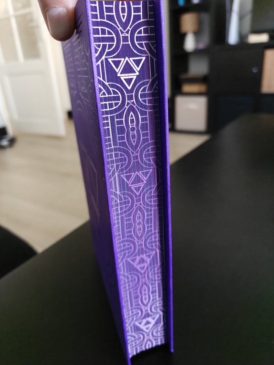 WhiteWolf tweet media