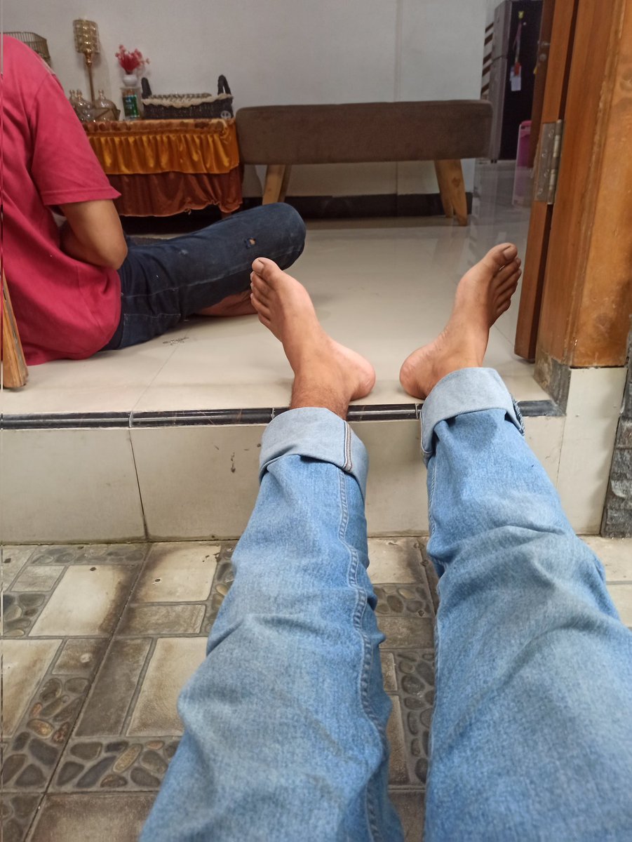 NURIYANT0's tweet photo. Nek ono sampingan teng trintill nekra ono nyenyett blas ra ono tambahan pemasukan 🤗 https://t.co/RChA2hZxzN