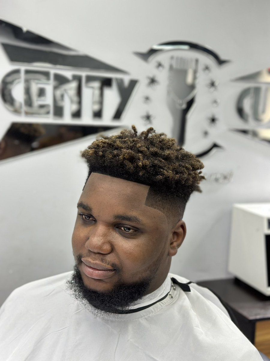 centycutz's tweet photo. Clean fade✂️ https://t.co/xr7IXuvGU0