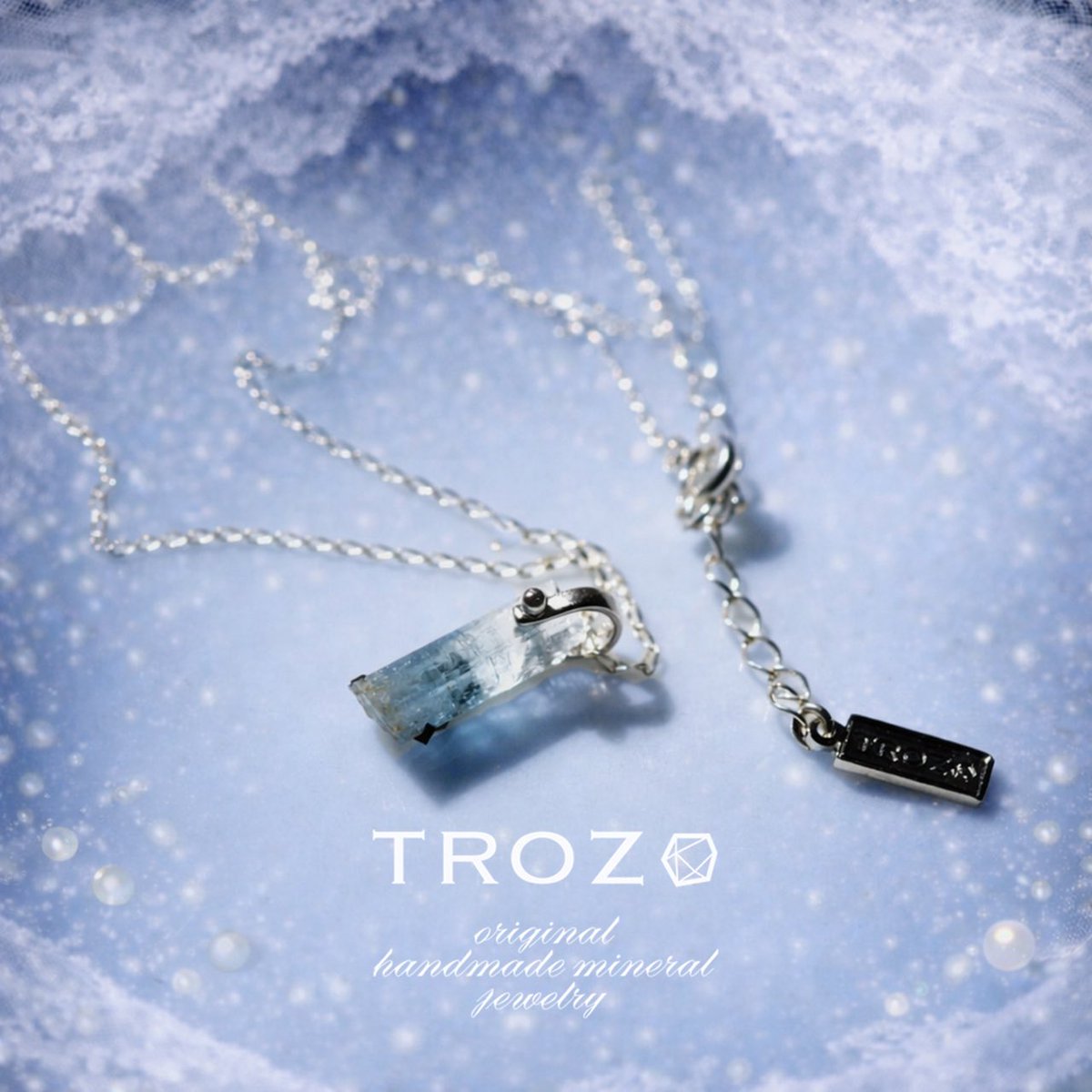 アクアマリンの原石アクセサリー✨ 本日22時〜販売開始予定です