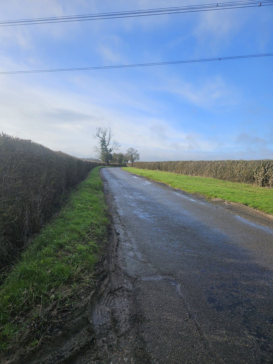 Beautiful Sunday morning for a bike ride #Wellbeing
