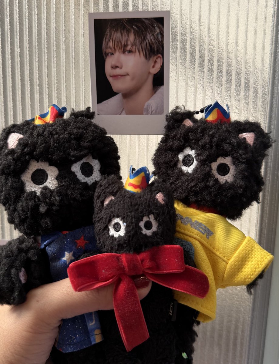 TCHAXCHA's tweet photo. จั้นไม่ได้อยากถ่ายด้วยสักกะหน่อย
at Chumchum Grocery
#TENNIE30BDAY #TEN_BDAY2026
#HAPPYTENDAY https://t.co/URGlh16cLL