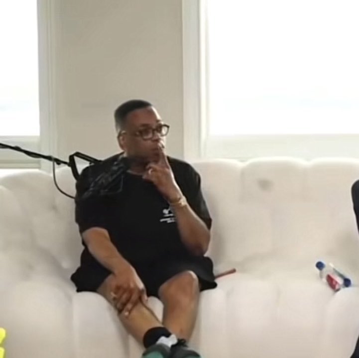 vhoydiana tweet media