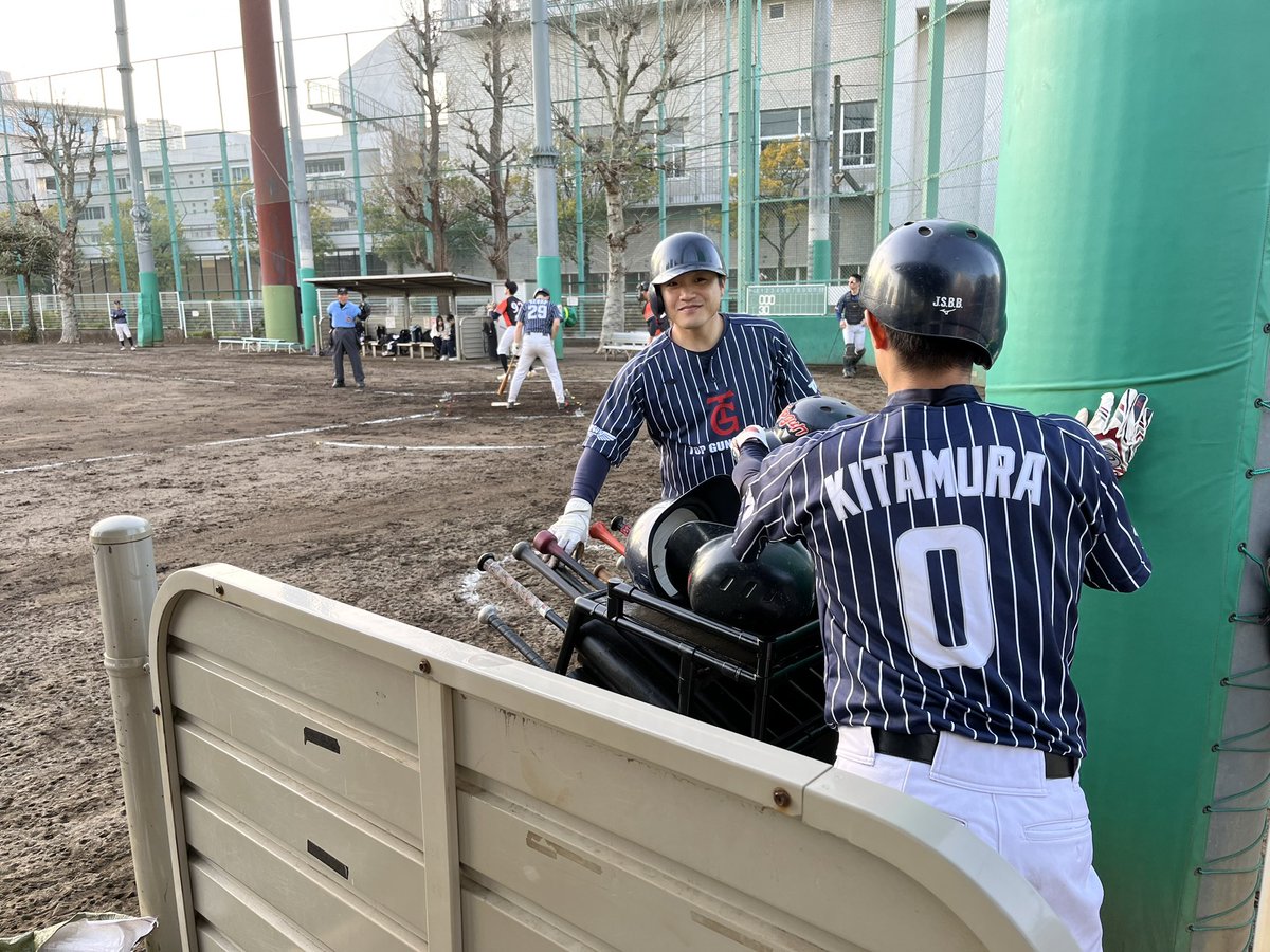 topgun_bbc's tweet photo. 【審判杯】3/1(日)結果
本日は、東京都中央区月島運動場で、チューヤンズ様と審判杯を行いました‼️

結果は5-0で勝利です🏆開幕から連勝です👍チューヤンズ様、誠にありがとうございました🙇

トップガンの次戦は3/8(日)月島運動場で、さわやか信金様とオープン戦です⚾️新規入部希望者も受付中です⭐️ https://t.co/odn1358cyB