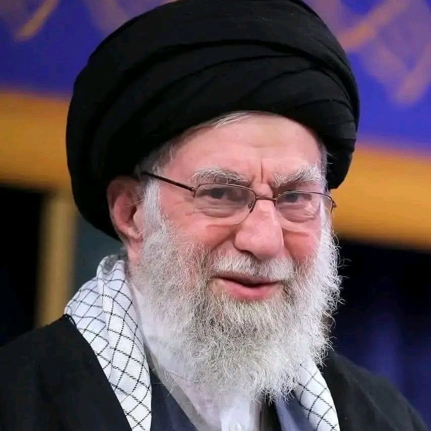 HajiAmanullahGo's tweet photo. اسلامي نړۍ یوه لویه هستي له لاسه ورکړه.
إِنَّـا لِـلَّـهِ وَ إِنَّـا إِلَـیْـهِ رَاجِـعُـونَ
😭😭ډیری یی خپه کړم واله
دا امریکا مقابل کی نر سړی وو https://t.co/FJBHV1lS5g