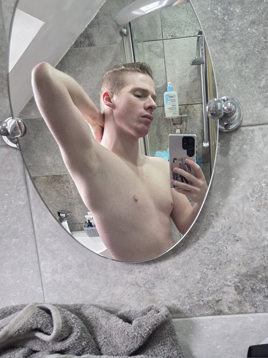 Thegaylabyrinth || 'Lab' tweet media