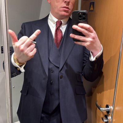 ExecutiveBoss (1.4K) 👨🏼⚖️😈💰💶⛓️ tweet media