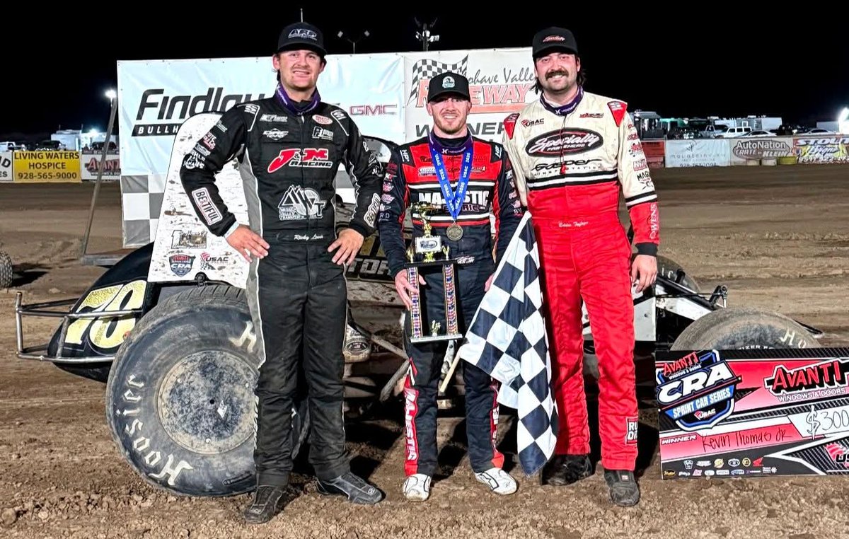 USAC_CRA's tweet photo. FEBRUARY 28 MOHAVE VALLEY TOP 3: (L-R) Ricky Lewis (May #8M) 2nd; Kevin Thomas Jr. (Bonneau #78) 1st; Eddie Tafoya Jr. (Tafoya #51T) 3rd. Photo by Julie Tanaka. https://t.co/AhMgFoXlf8