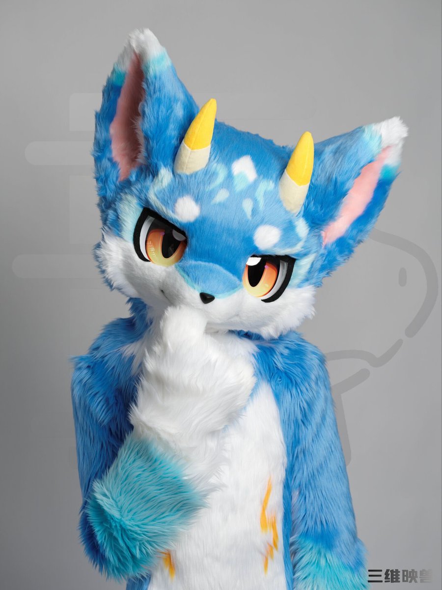 三维映兽 tweet media